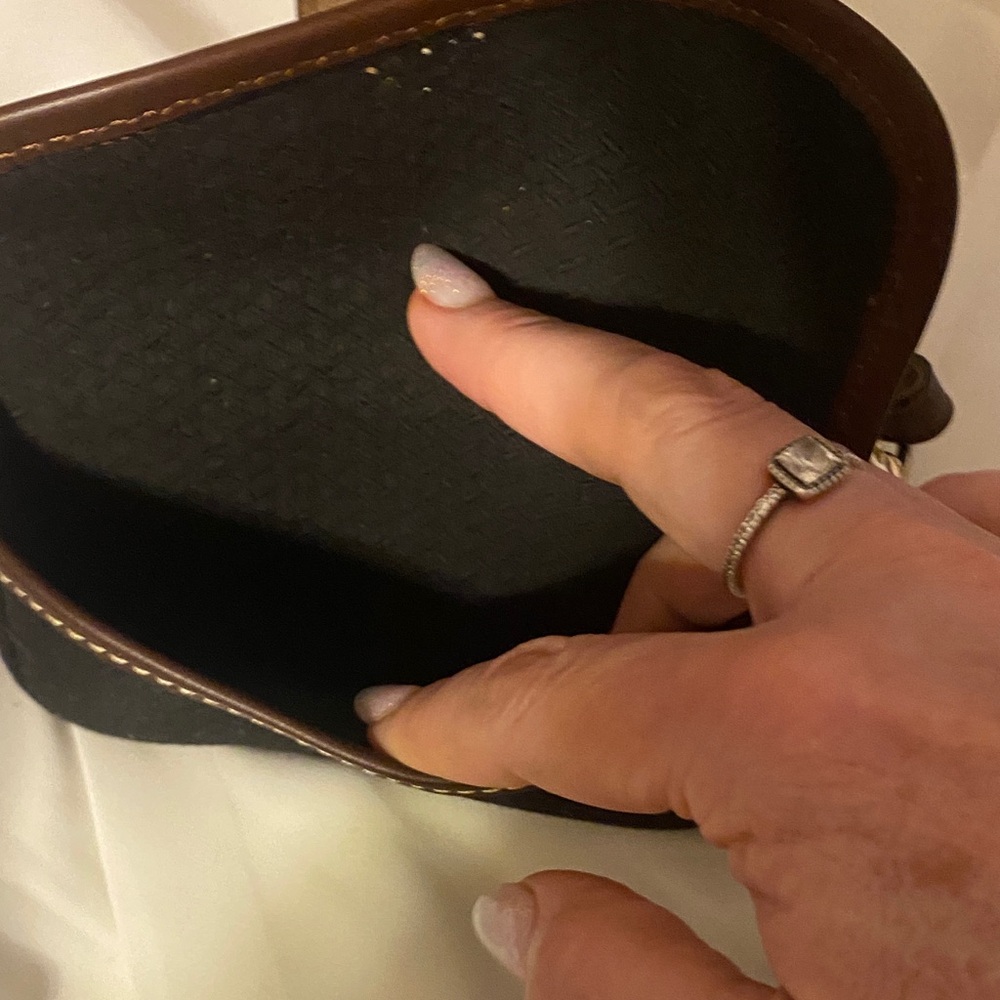 Dooney and Bourke Black and Brown Women's clutch - Picture 5 of 5